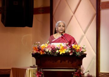 Finance Minister Sitharaman Pushes Inclusive Credit, Cultural Pride in Leh Outreach Drive