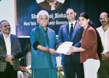 Lieutenant Governor addresses Cluster University Jammu’s Mega Job Fair-2025 at Jammu