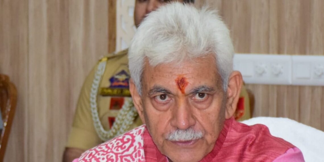 LG Sinha inaugurates pilgrim-centric facilities near Holy Cave area and Parvati Bhawan