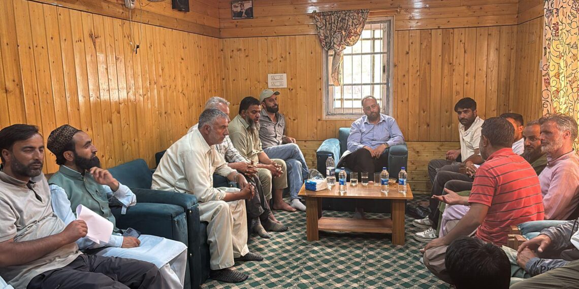 ARTO Anantnag Holds Meeting with Pahalgam Transporters Ahead of SANJY 2025