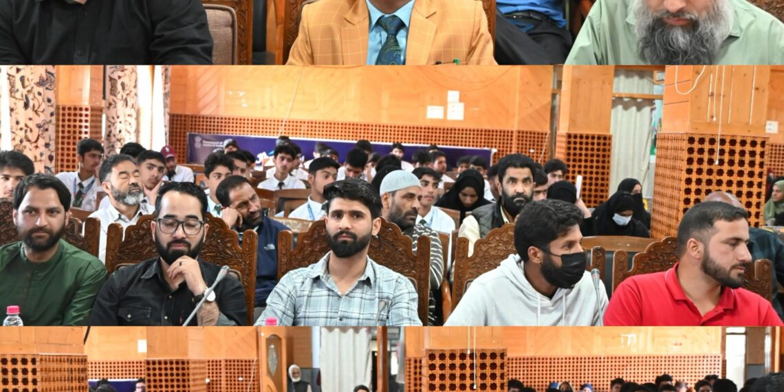Shopian Prepares for Janbhagidari Abhiyan; Officials Briefed on Service Delivery Goals