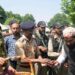 SSP Srinagar Greets People, Distributes Sweets at Hazratbal on Eid