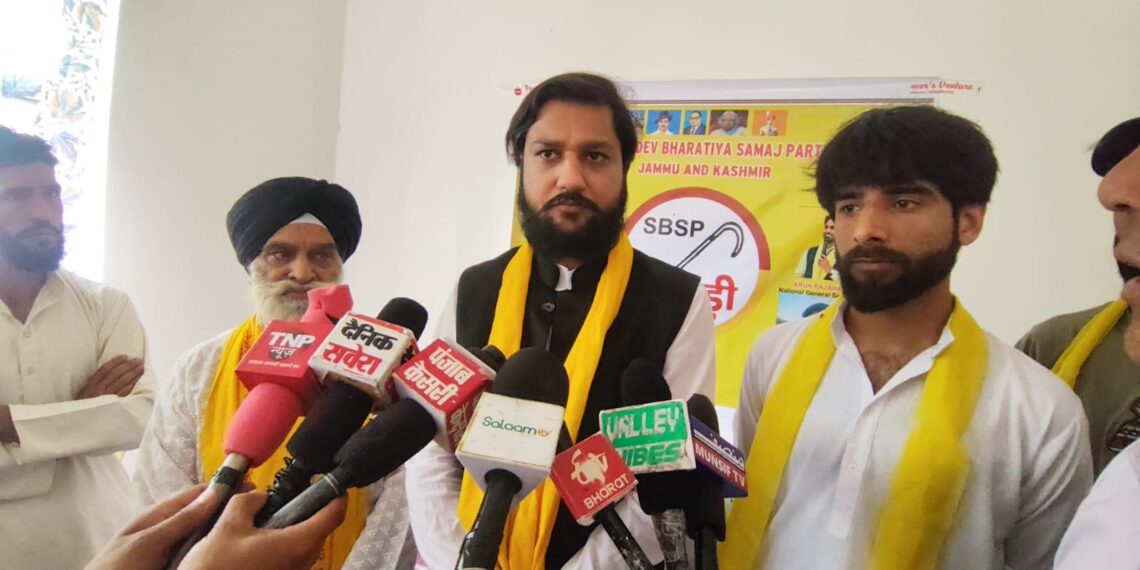 Wave of Support for SBSP in Bandipora as Dozens Switch Allegiance