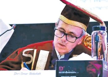 Lead J&K’s transformation: CM To J&K Youth At SKUAST-K Convocation
