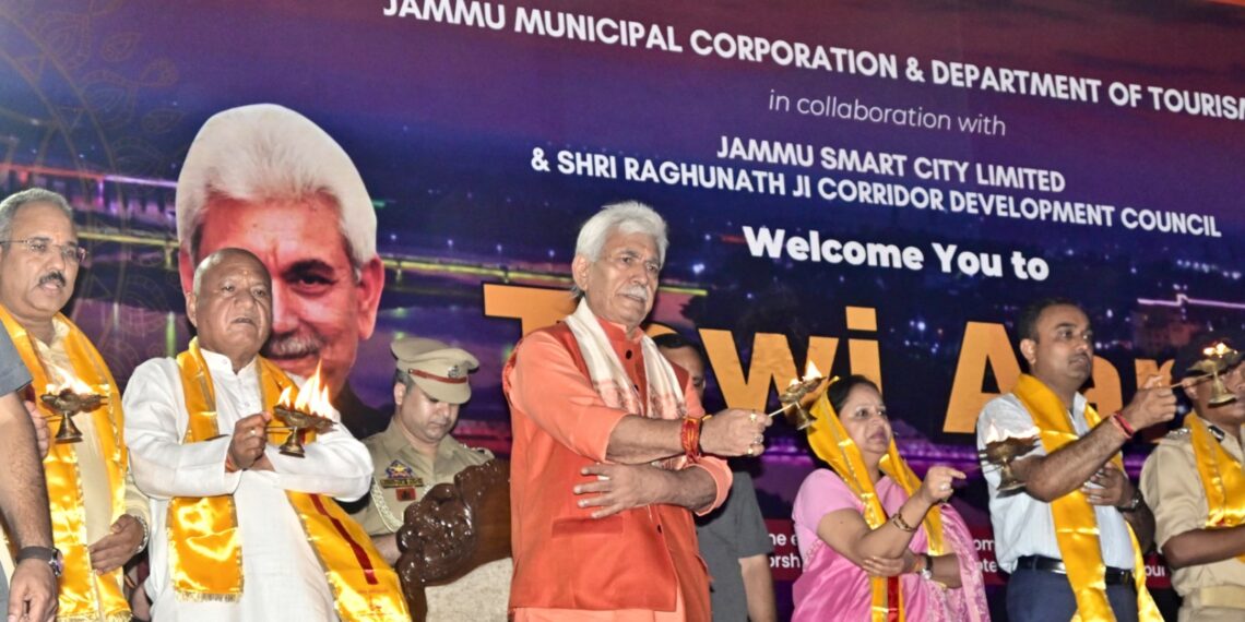 “J&K Regaining Spiritual Glory, People Ready to Welcome Devotees”: LG Sinha at Tawi Aarti