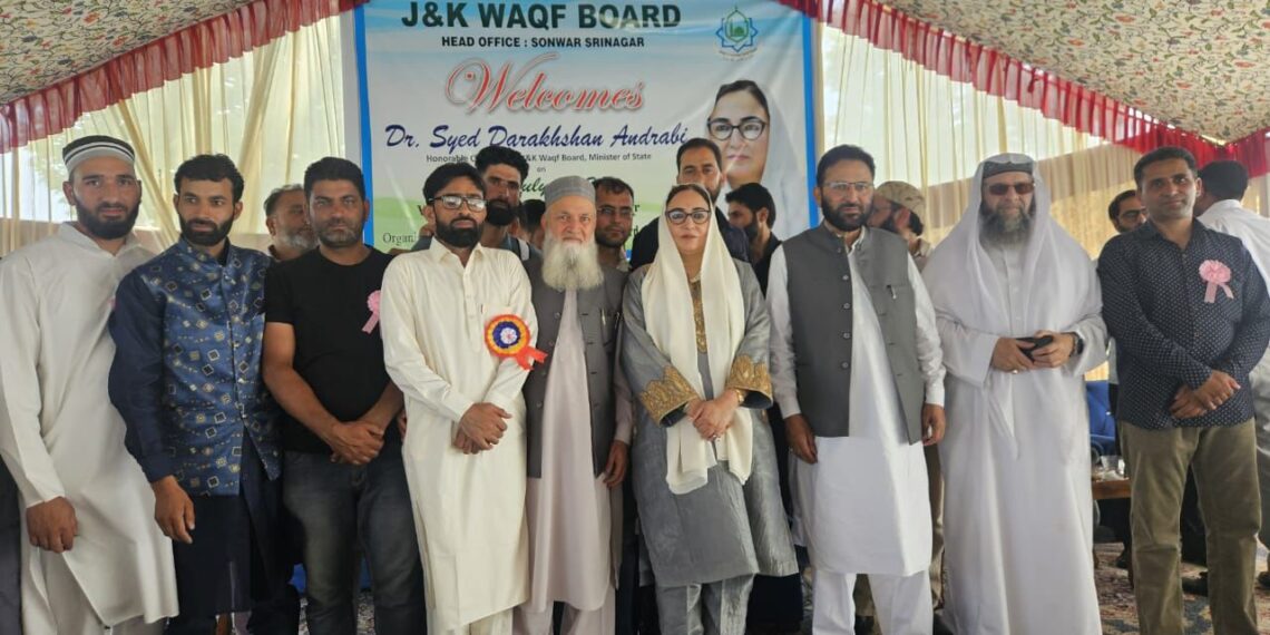 Waqf Employees Honour Dr Darakhshan Andrabi for Wage Hike, Reforms at Hazratbal