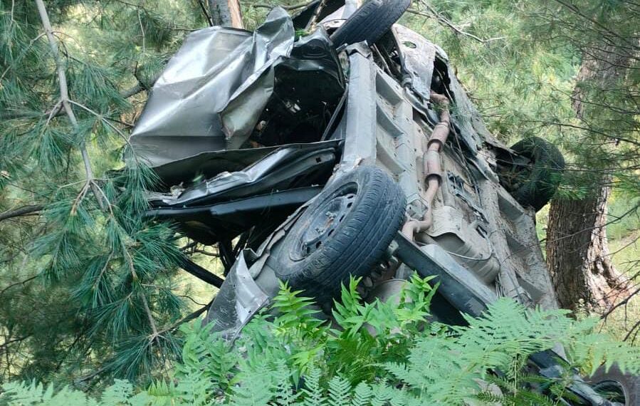 Tragic Accident Near Neelam on Sadhna-Chowkibal Road; One Dead, Several Injured