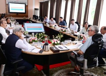 CM Omar Abdullah Stresses MICE Tourism Push, Revenue Boost in JKTDC Board Meetings