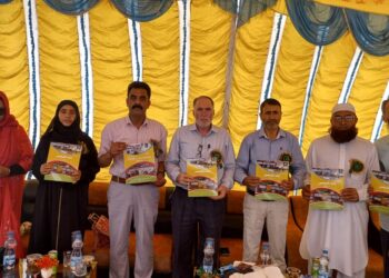 GGHSS Qazigund Launches ‘Baab-E-Kashmir’, Inaugurates Library and Felicitates Meritorious Students