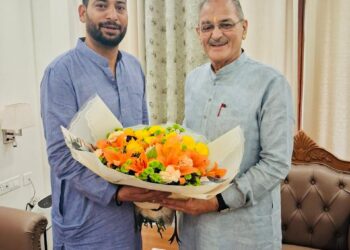 Er. Aijaz Hussain Meets Hon’ble LG UT of Ladakh Shri Kavinder Gupta in New Delhi.