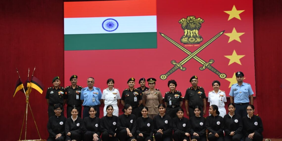 Gen Upendra Dwivedi, AWWA President Register for Organ Donation