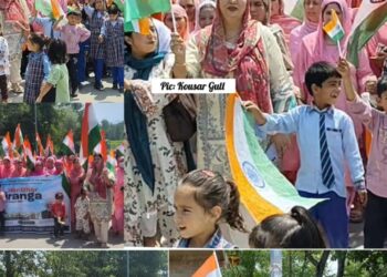 Tiranga Rally Held in Qazigund as Part of Independence Day Celebrations by ICDS