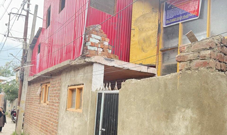 Residential Property Worth ₹60 Lakhs Attached in Srinagar Crackdown on Drug Peddling