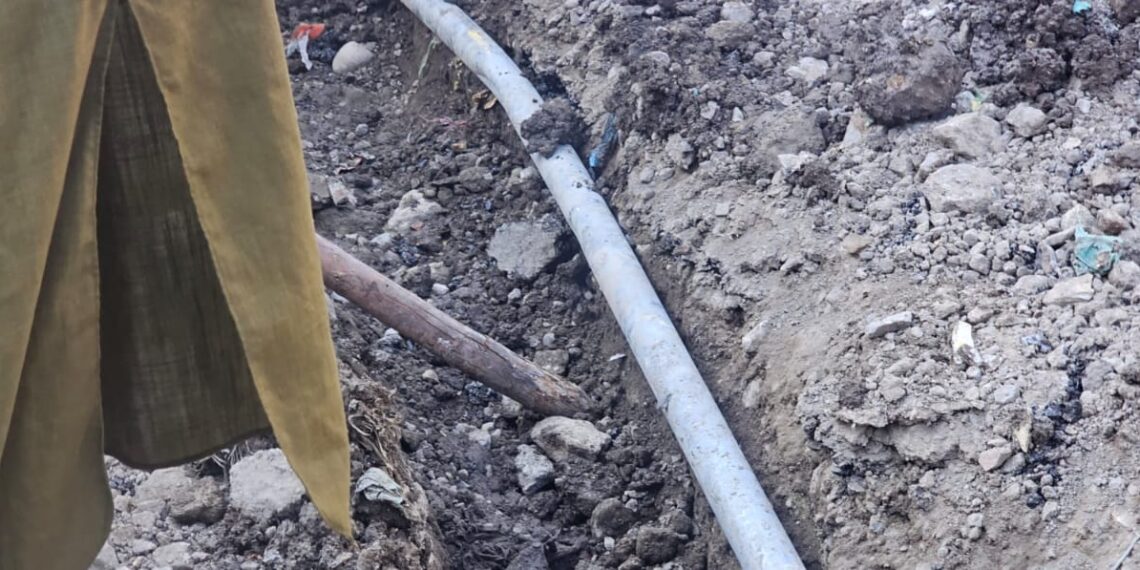 Freshly Macadamized Road Dug Up in Budgam for Pipeline Repairs, Residents Outraged