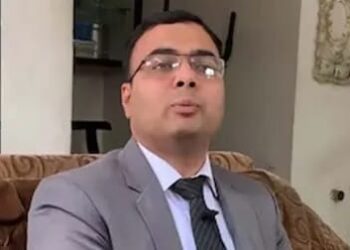 LG Sinha gives Addl Charge of Director Information to Rupesh Kumar IAS