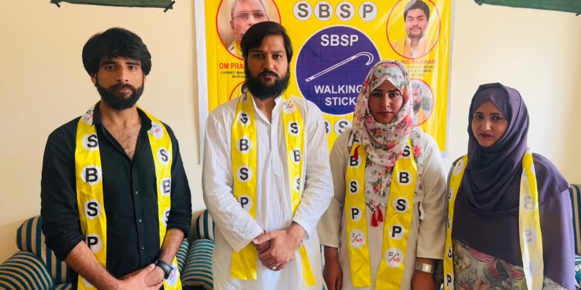 Youth Icons from Bandipora Join SBSP, Strengthening the Party’s Base in Jammu & Kashmir