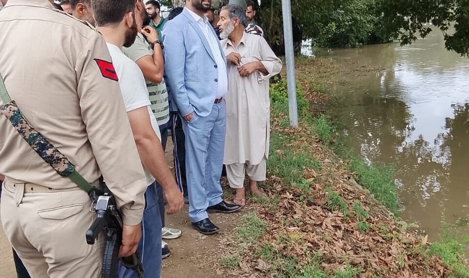 Er. Aijaz Hussain Urges Govt to Prioritize Rehabilitation of Flood-Affected Families; Seeks Special Relief from Centre