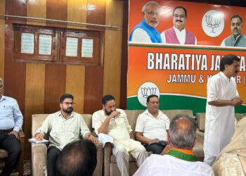 BJP Kashmir Reviews Preparations for ‘Har Ghar Tiranga’ Campaign Ahead of Independence Day