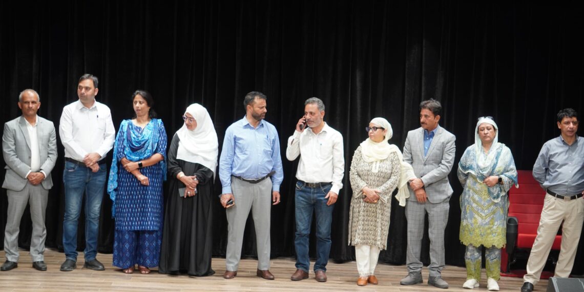 Health Experts Urge Students to Adopt Hygiene Habits on National Deworming Day