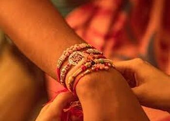 Threads of Protection, Threads of Peace: ‘Raksha-Bandhan’ in the Heart of Kashmir