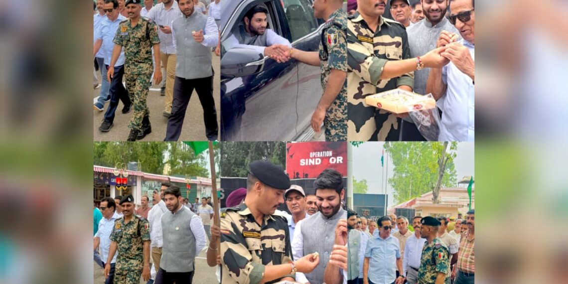 Maroof Khan, R.S. Chib Join Jawans for Independence Day Celebrations at R.S. Pura Border