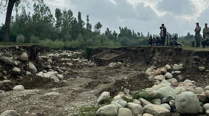 Illegal Mining Operation Busted in Sukhnag Nallah