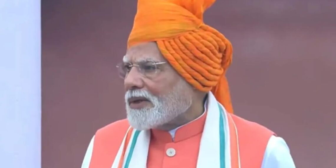 One Nation, One Constitution Realised by Scrapping Article 370: PM Modi Hoists Tricolour at Red Fort