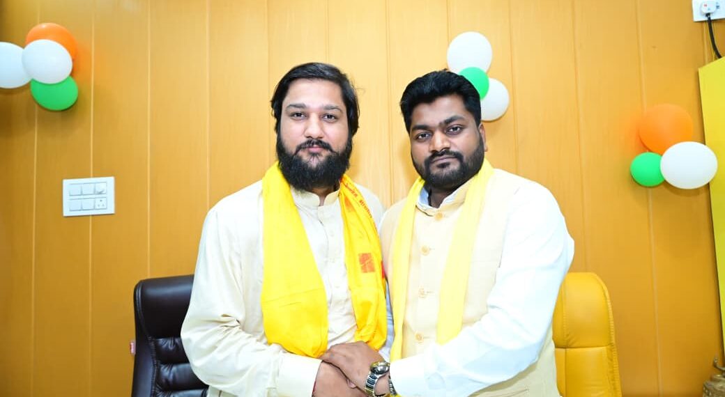 SBSP State President Vivek Bali Discusses Youth Issues with Dr. Arvind Rajbhar