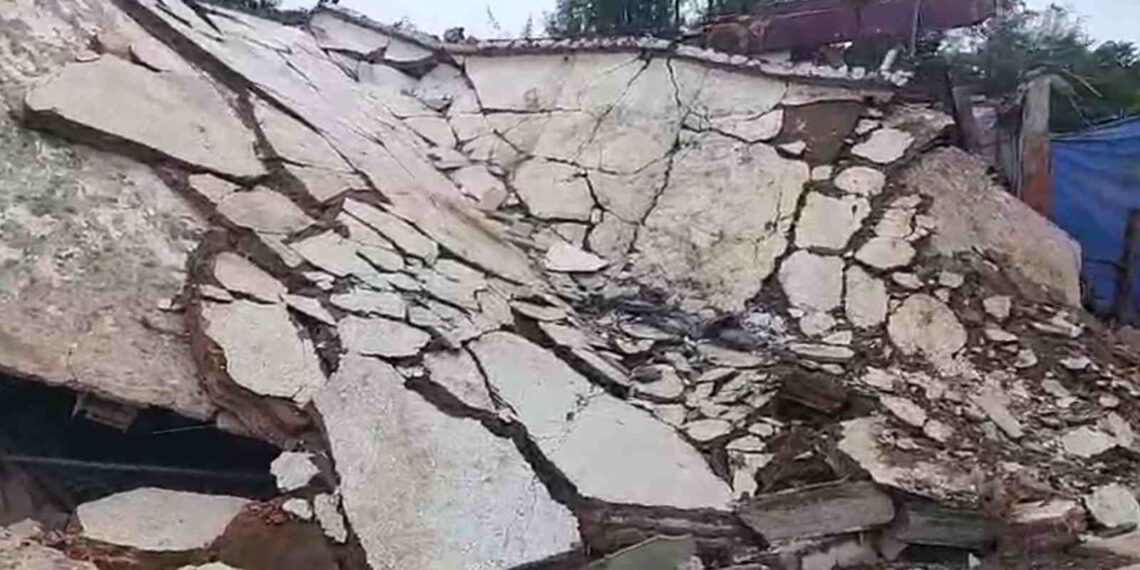 Several Women Injured in Langate Slab Collapse