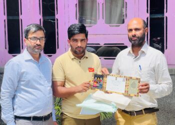 Shopian’s Zeerish Aslam Invited to President’s Independence Day Reception at Rashtrapati Bhavan