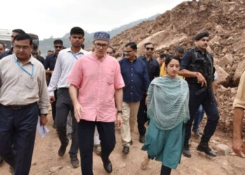 CM Omar Abdullah visits Udhampur to oversee restoration of NH-44 at Thard