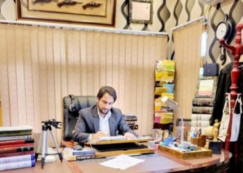₹40 Lakh Cheque Bounce: Srinagar Court Convicts Man, Orders Jail & Compensation
