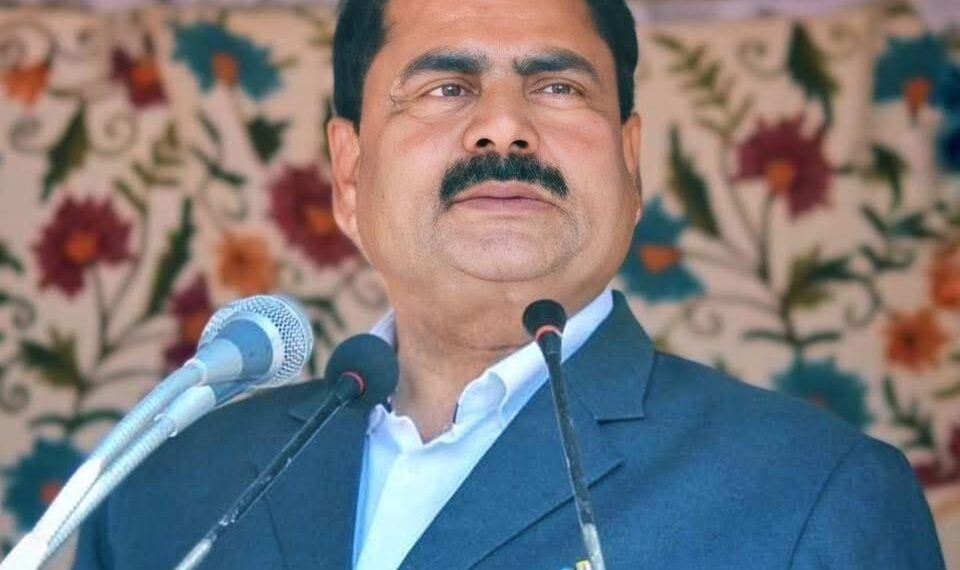 “Introduce Train Service to Delhi for Fruit Growers”: Congress Leader Mohammad Amin Bhat