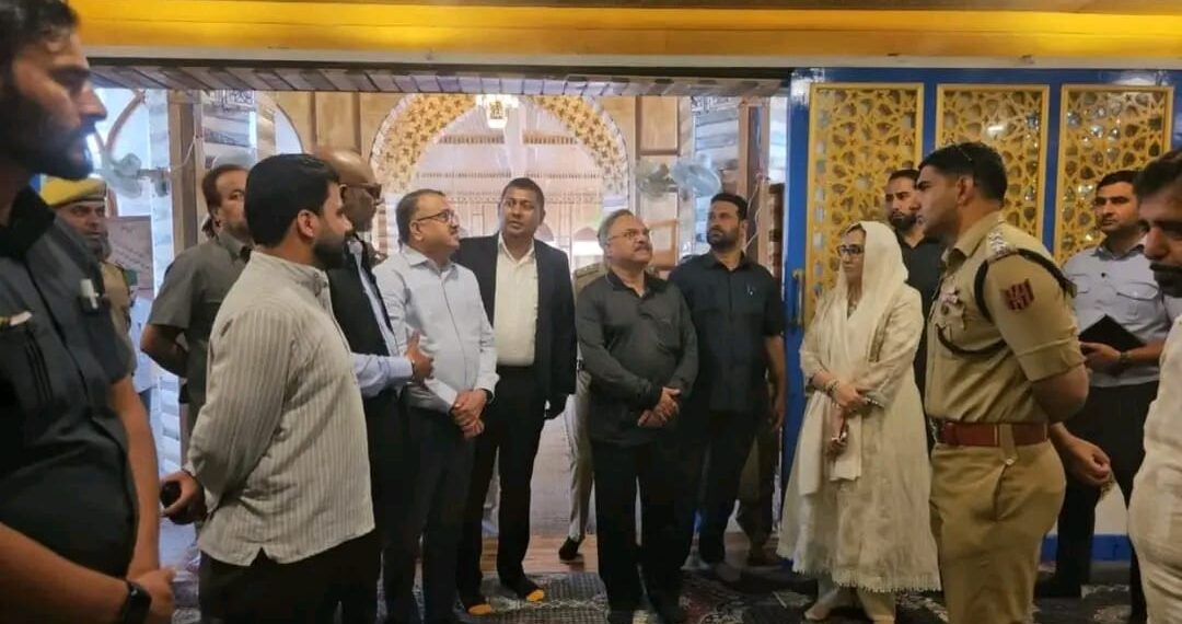 Indo-Australian Delegation Lauds Hazratbal Mega Project, Calls Shrine a Global Standard of Beauty