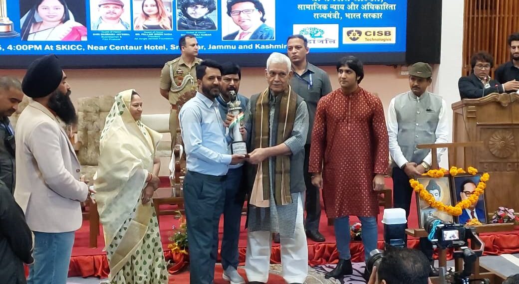 Sajid Sidiq Receives 15th Bharat Ratna Dr. Ambedkar Award for Journalism