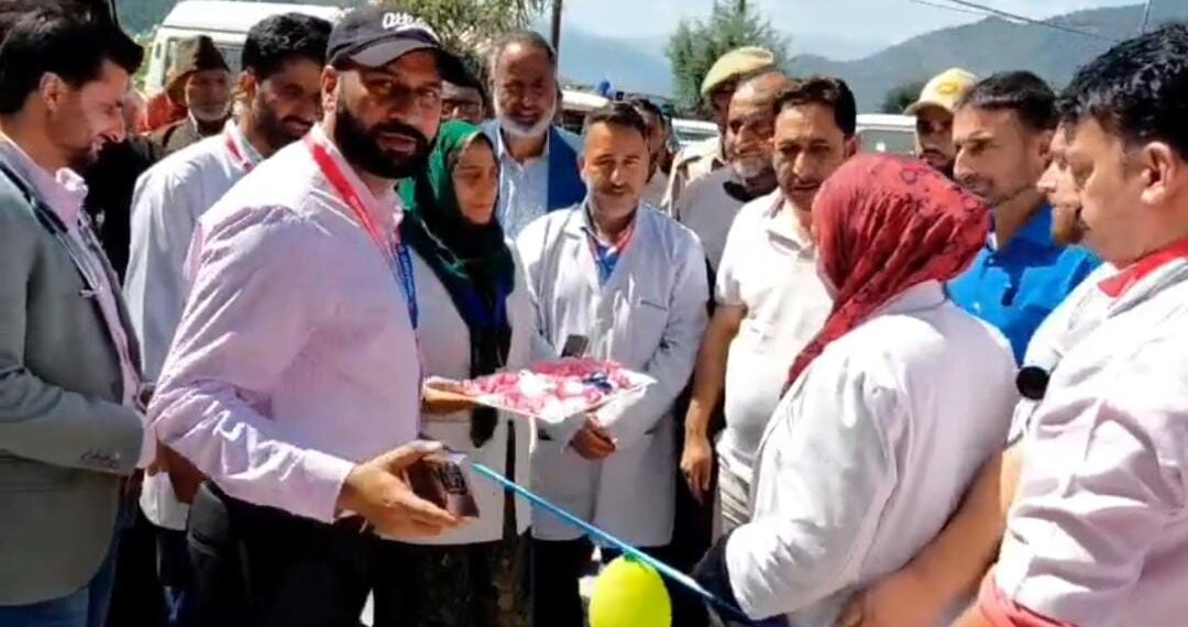 Mega Health Camp Marks Launch of Swasth Nari Sashakt Parivar Abhiyaan at Tangdar