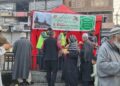 Annual Urs: Ehsaas Foundation Sets Up Free Tea Stall at Dastgeer Sahab Shrine at Khanyar