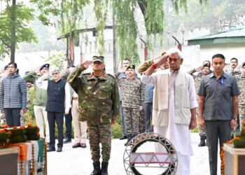 “Nation Stands With Families of Martyrs”: LG Manoj Sinha Pays Floral Tribute in Srinagar for Fallen Soldiers in Kokernag