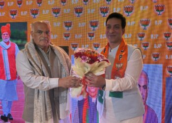 Prominent Hotelier Sahil Reshie Joins BJP in Srinagar, Party Welcomes Him