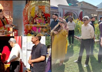Chief Secretary J&K Atal Dulloo Visits Sharda Temple at LoC Teetwal