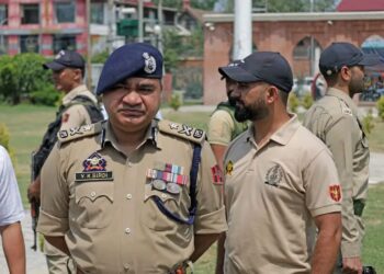 Festivals of Courage and Compassion: IGP Kashmir Extends Wishes on Gandhi Jayanti, Dussehra
