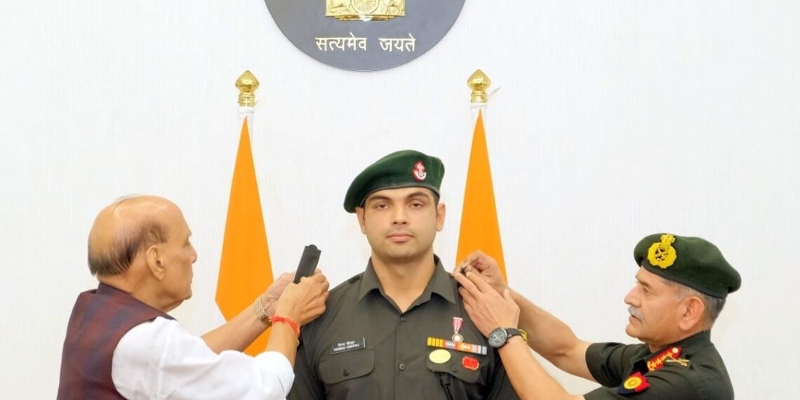 Raksha Mantri Confers Honorary Lt Col Rank on Olympic Champion Neeraj Chopra, Calls Him a Beacon of Excellence and National Pride