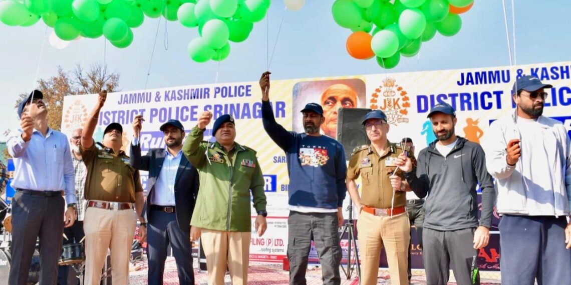 Srinagar Police Organizes “Run for Unity” to Celebrate Rashtriya Ekta Diwas
