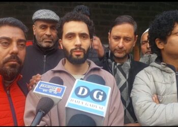 Abrar Rashid Reviews MP Fund Utilisation in Sopore, Meets Public Delegations
