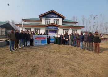 Baramulla Sheep Husbandry Dept Marks AMR Week With Major Awareness Programme