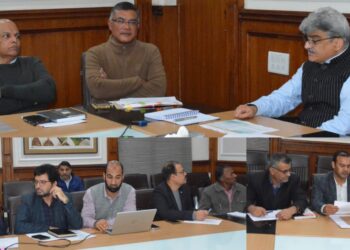 J&K Govt Accelerates Development of 124 Strategic Border Villages Under VVP-II, CS Reviews Progress
