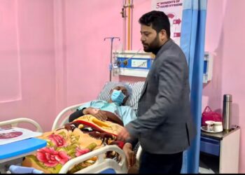 Er. Aijaz Hussain Visits Ujala Cygnus Hospital, Nowgam