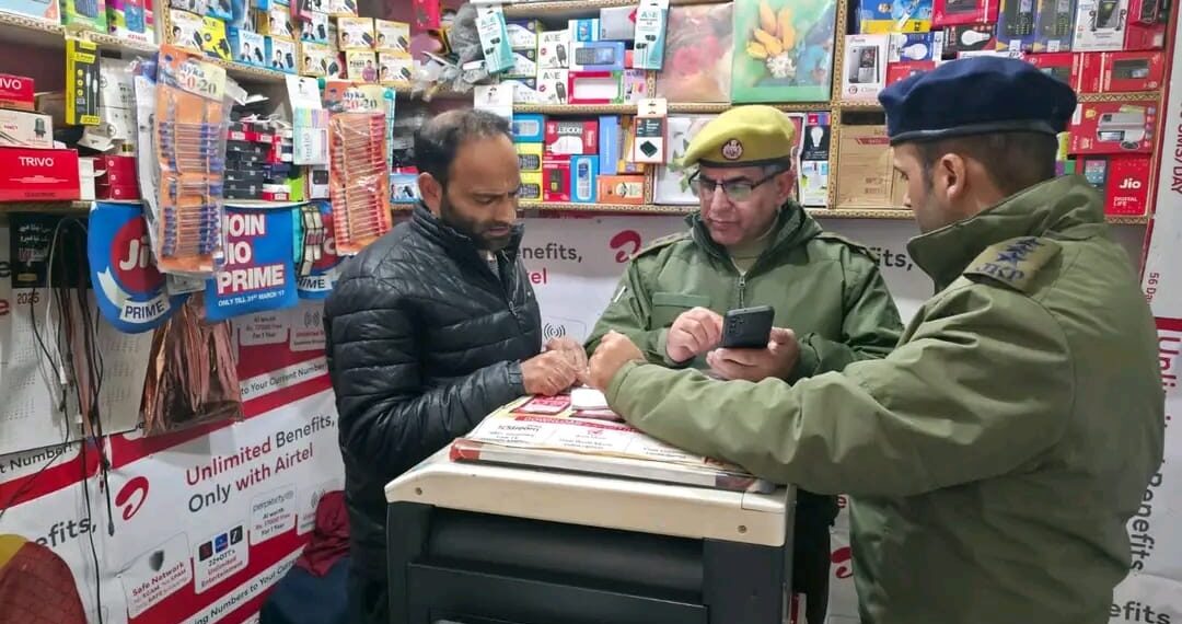 Anantnag Police Launch District-Wide Crackdown on SIM Fraud to Block Terror, Crime Links