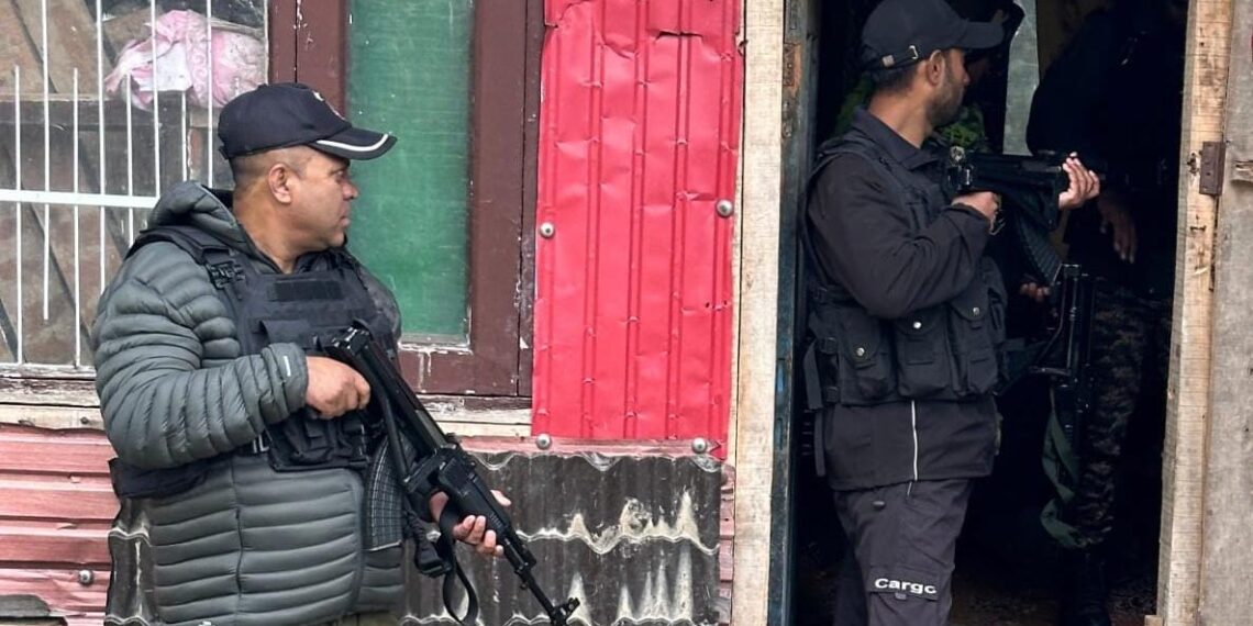 Budgam Police Strike at Network Aiding Cross-Border Terror Operatives