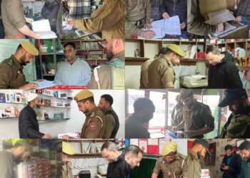 Sopore Police Launch Massive Crackdown on SIM Misuse; Vendors Inspected Across District for Security Compliance